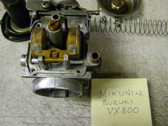 Сузуки VX 800 ремонт карбюраторов Микуни(Mikuni)